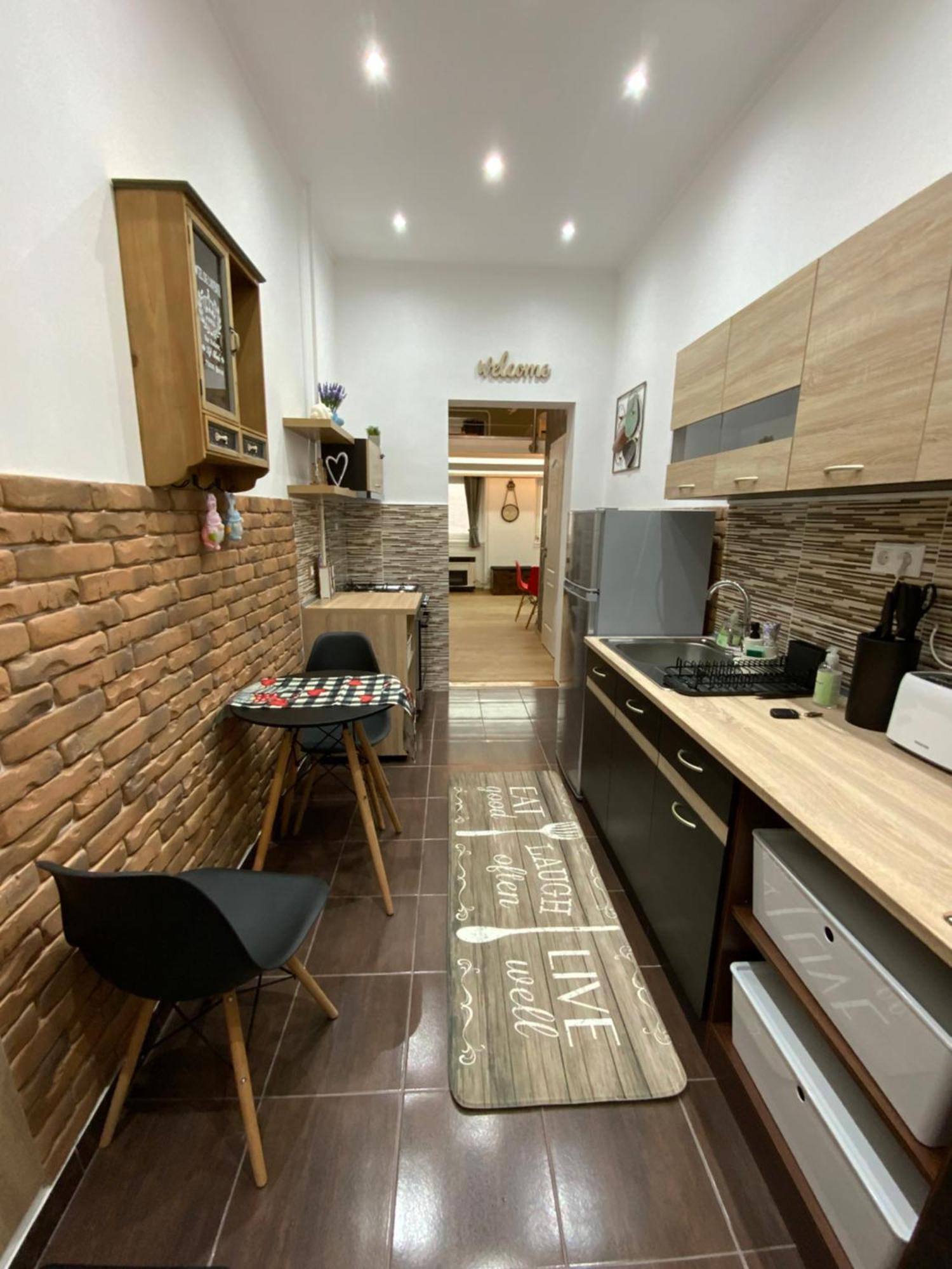 Budapest Center 外观 照片