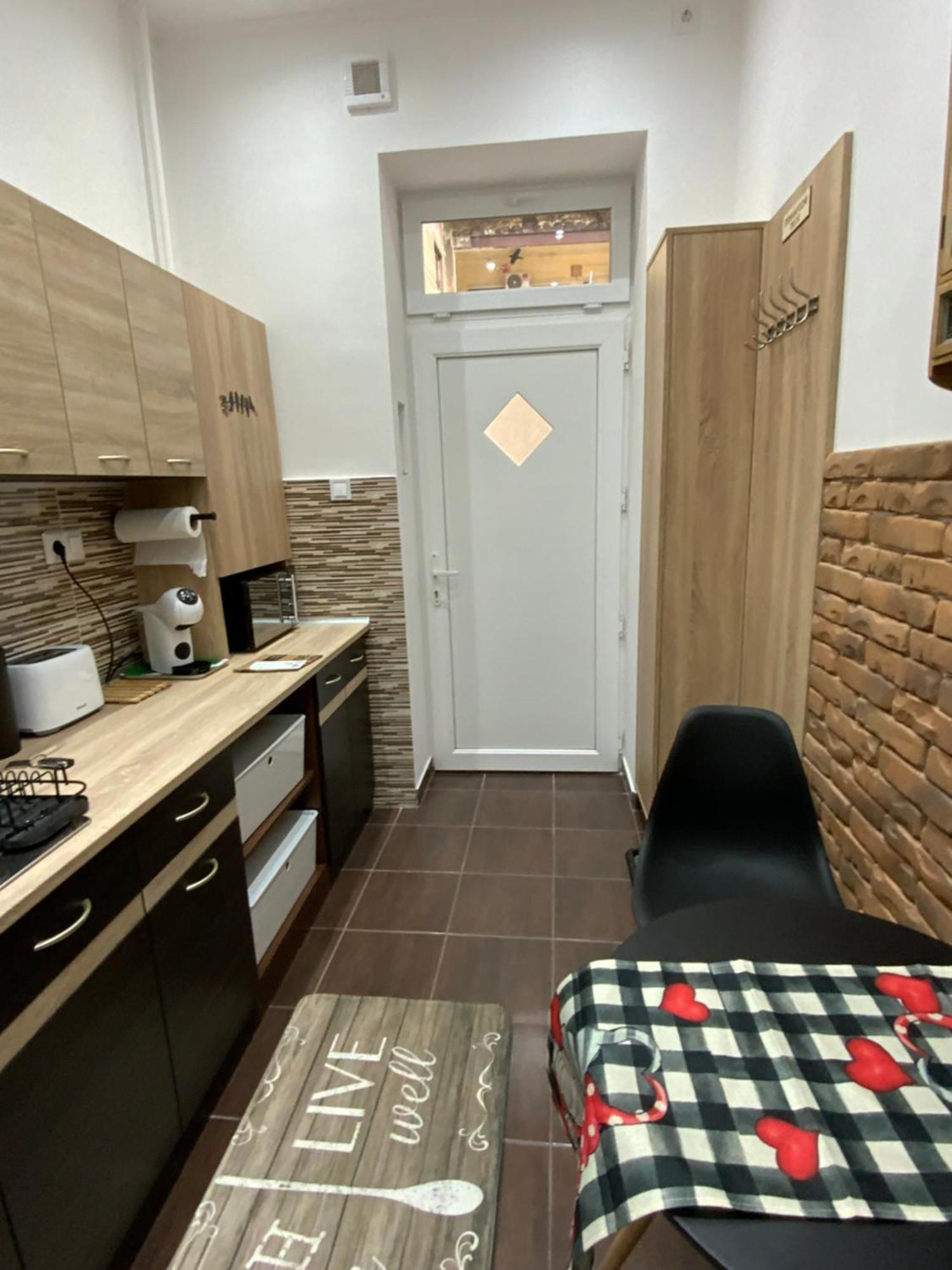 Budapest Center 外观 照片