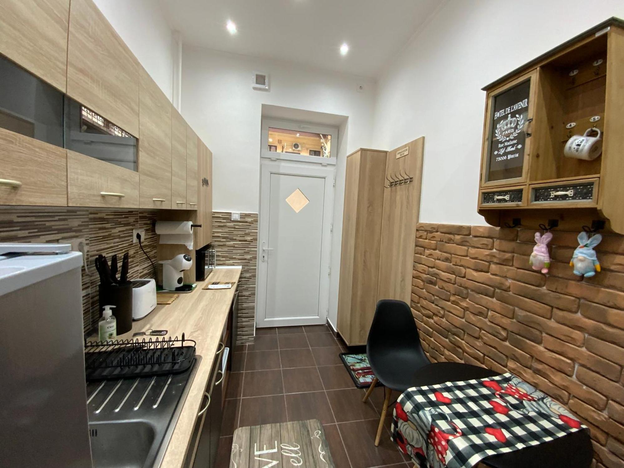 Budapest Center 外观 照片